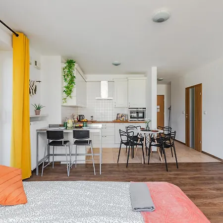 Superapart Minska 48 Warsaw Exterior photo
