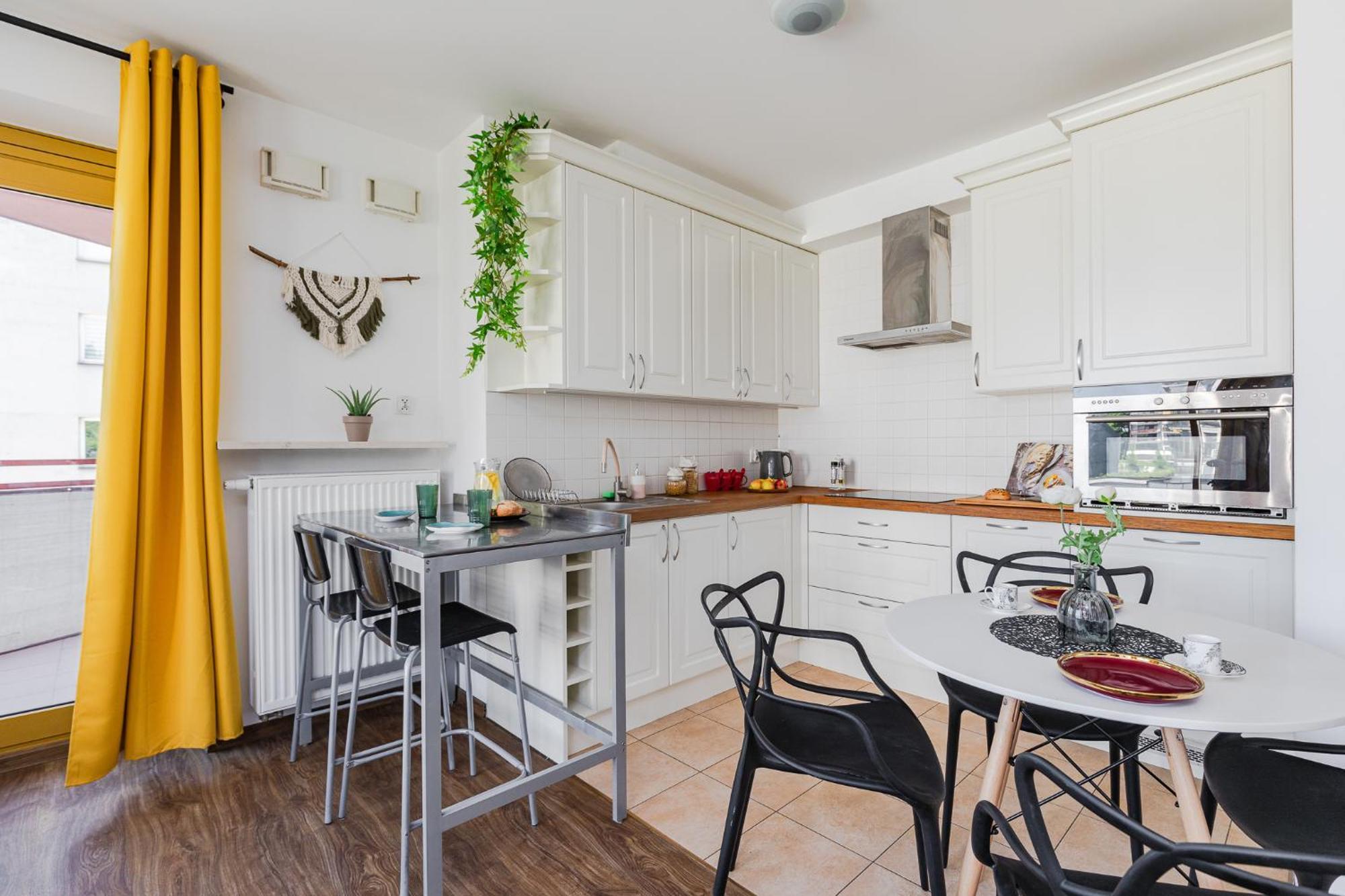 Superapart Minska 48 *